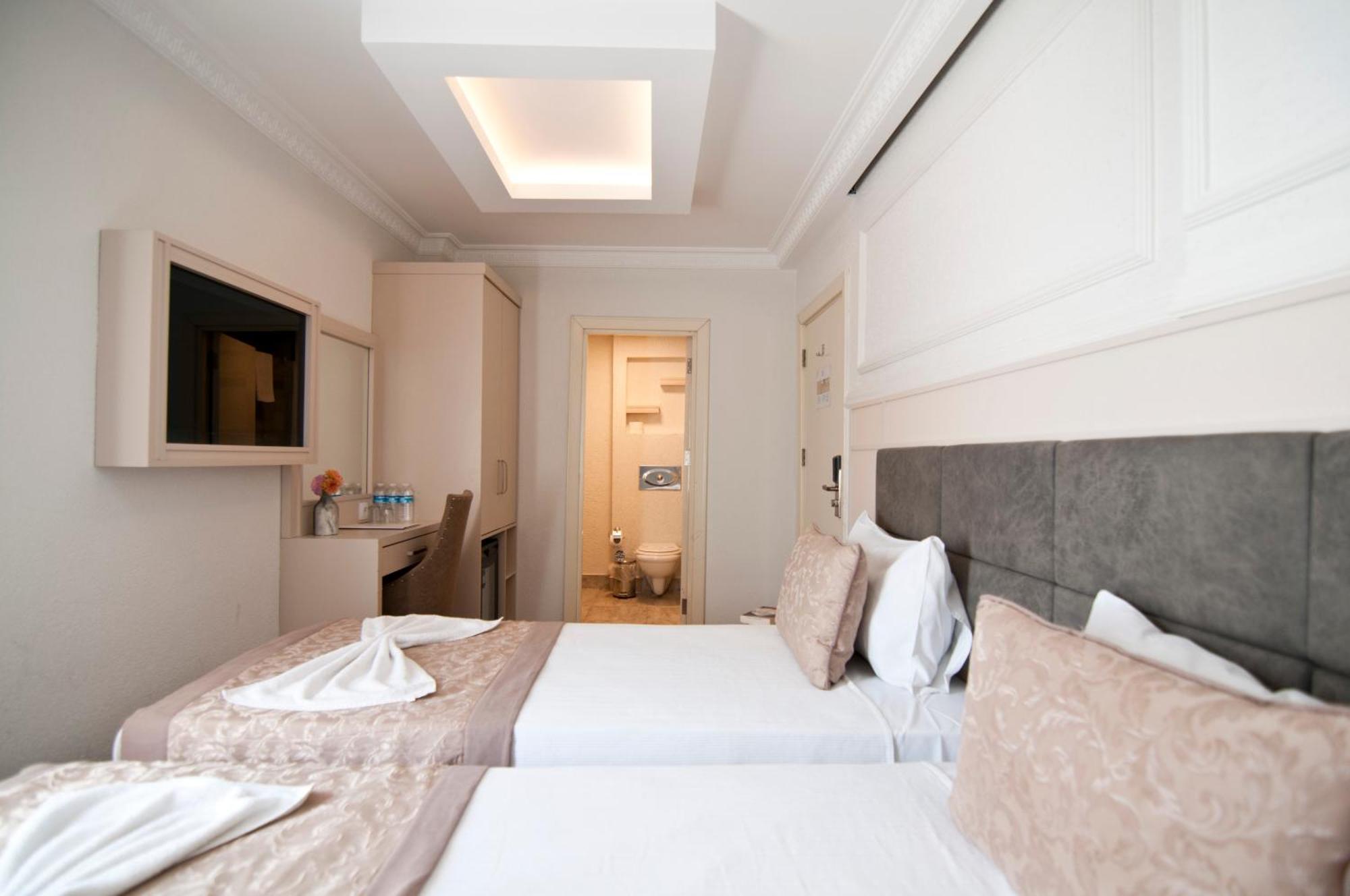Royce Hotel Istanbul Exterior foto