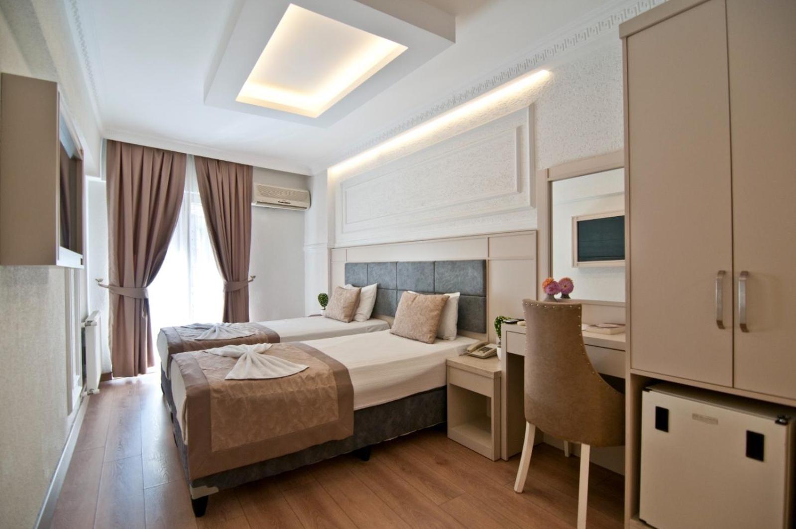 Royce Hotel Istanbul Exterior foto