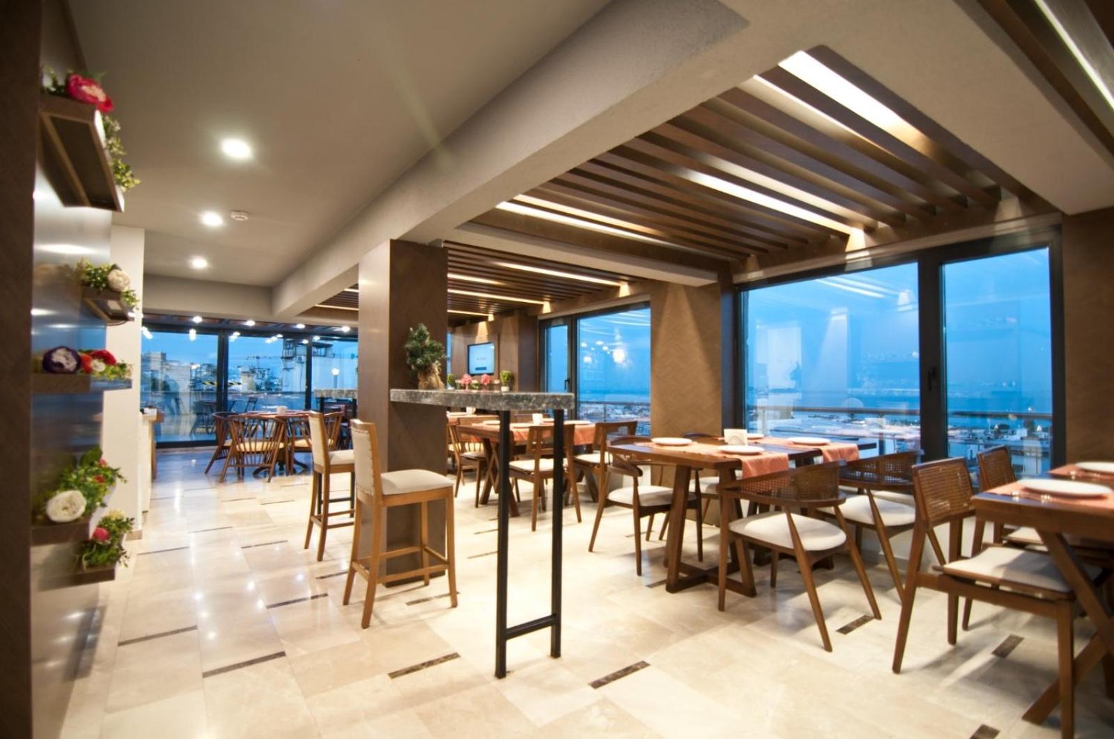 Royce Hotel Istanbul Exterior foto