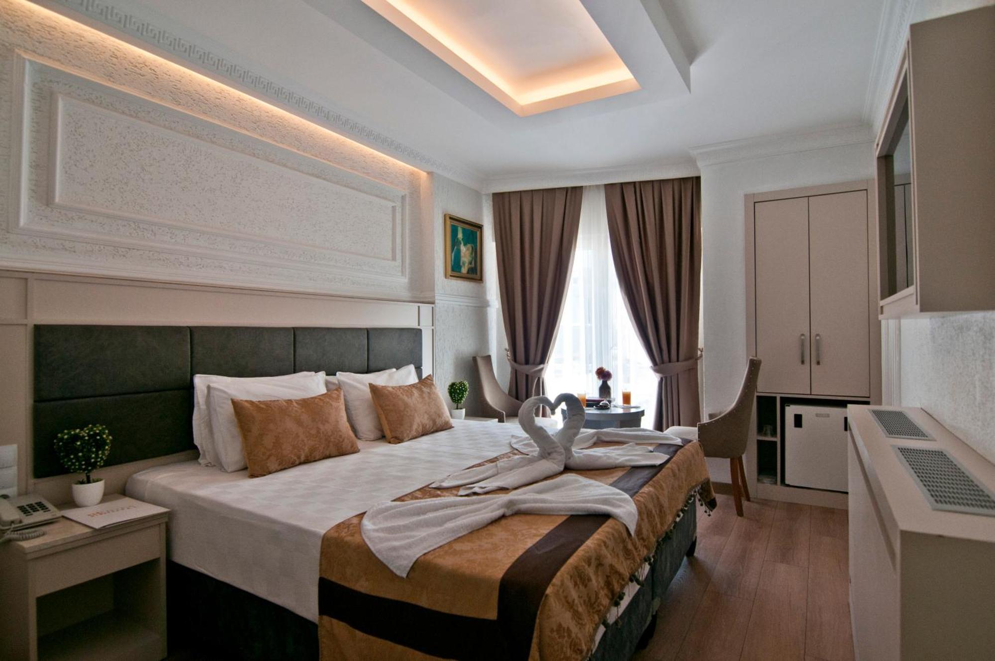 Royce Hotel Istanbul Exterior foto