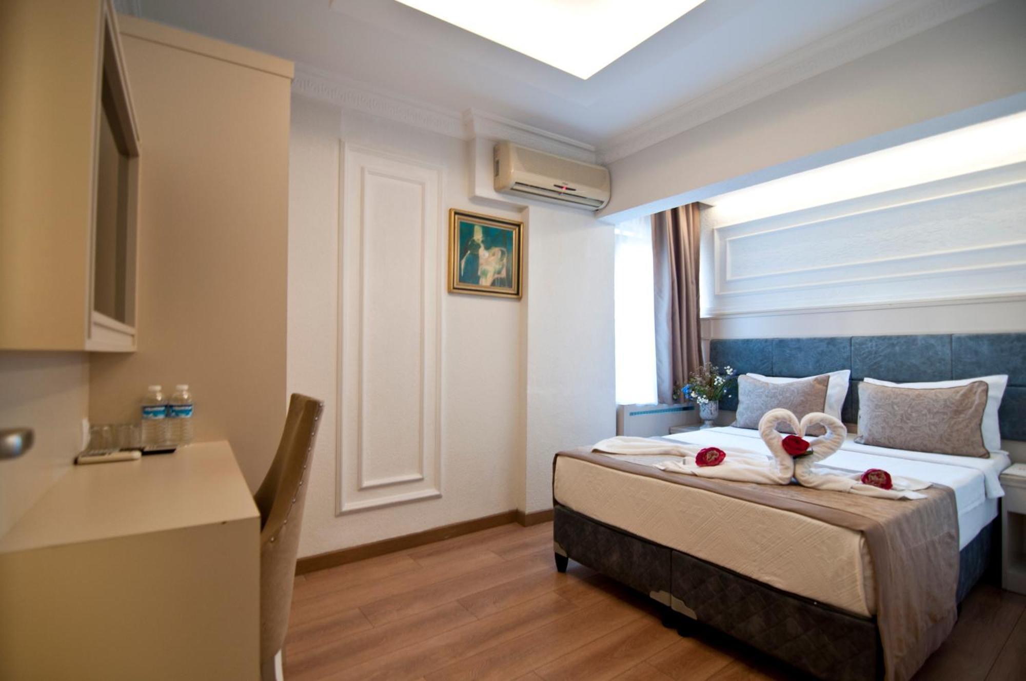 Royce Hotel Istanbul Exterior foto